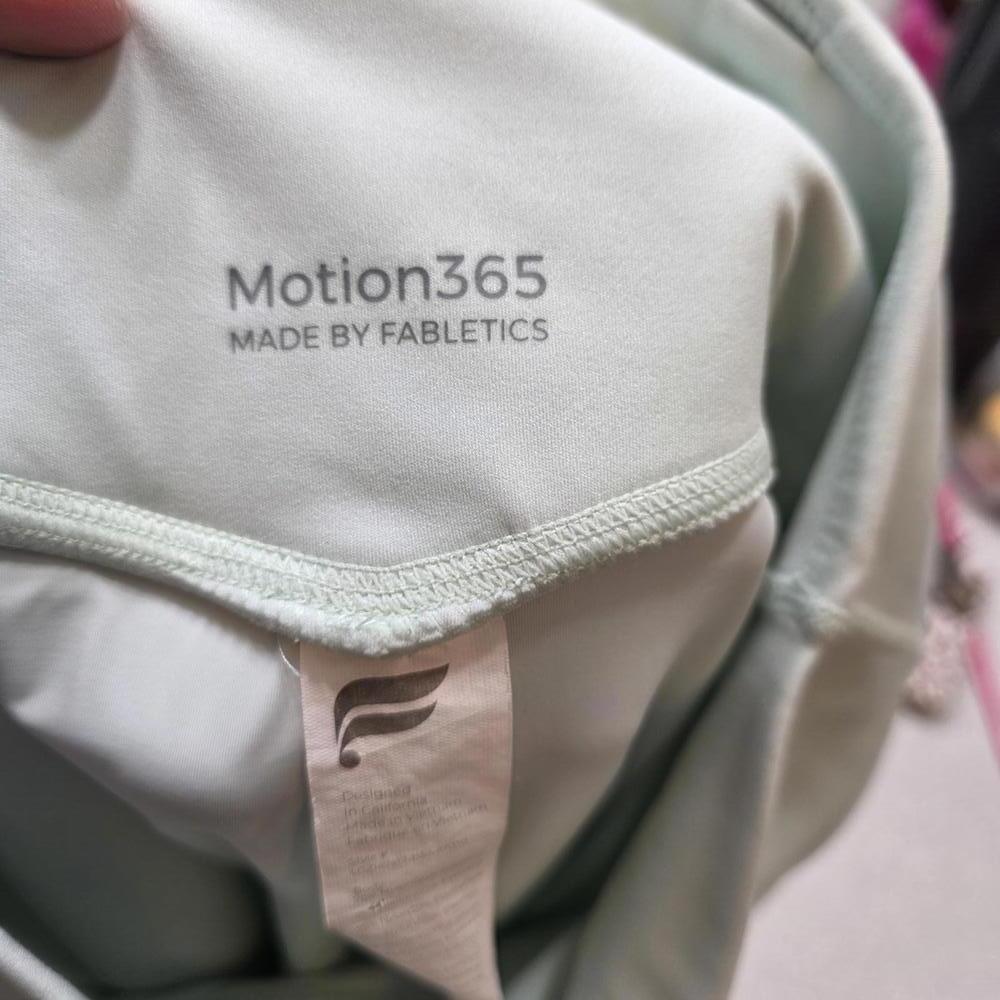Motion365 Fabletics Light Blue High Waist Leggings- small - Picture 7 of 8